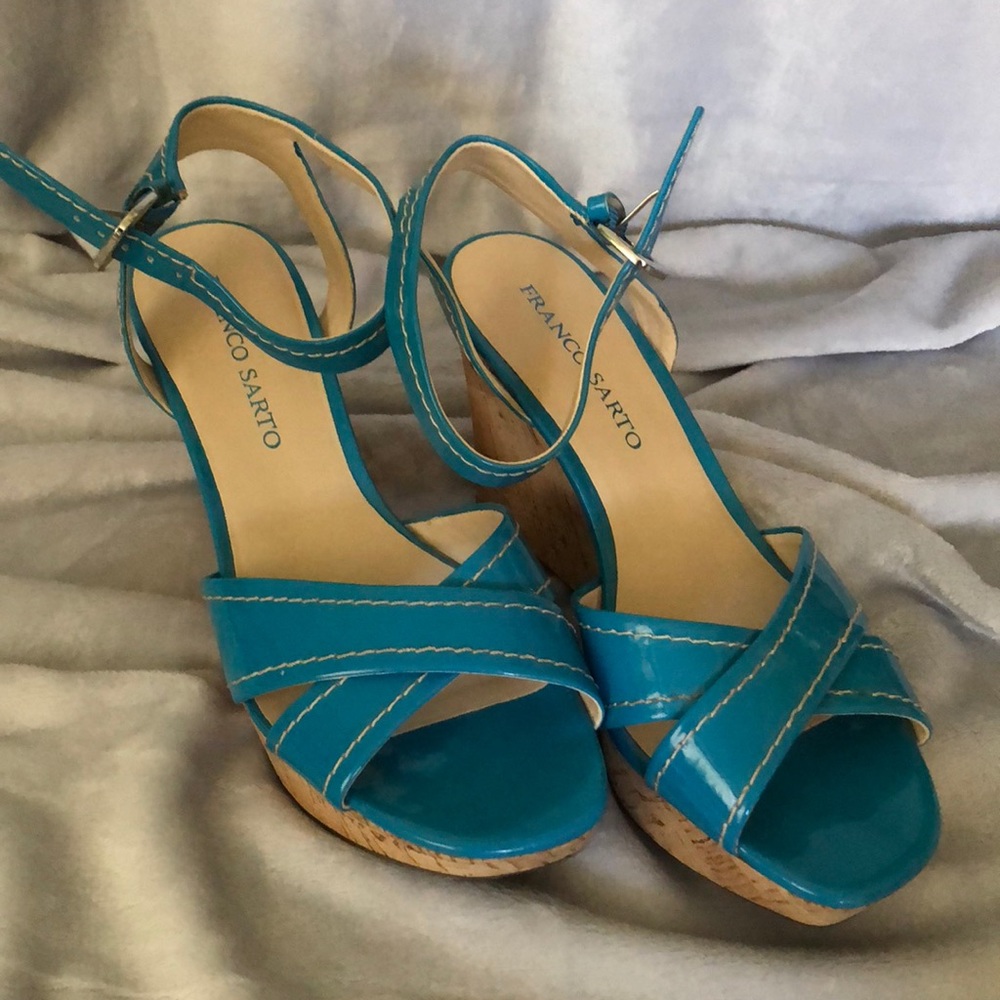 Franco Sarto blue patent leather wedges Sz 9
